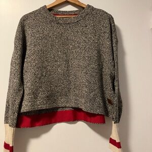 Roots Gray Marled Cropped Crewneck Sweater with Cream-Red Cuff Stripes